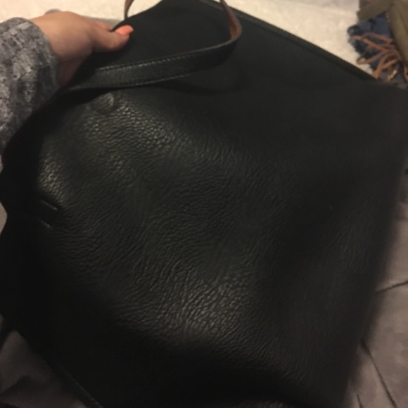 Purse - Picture 2 of 4